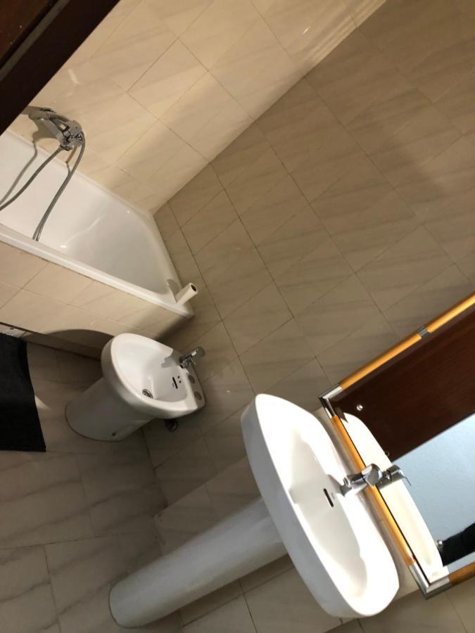 New York Apartment Alcalá de Henares Екстериор снимка