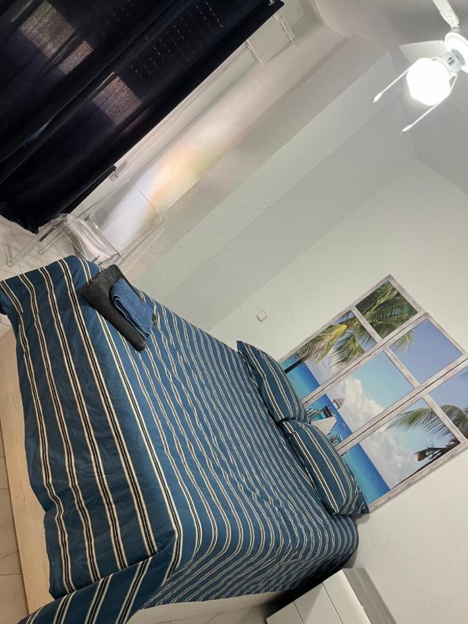 New York Apartment Alcalá de Henares Екстериор снимка