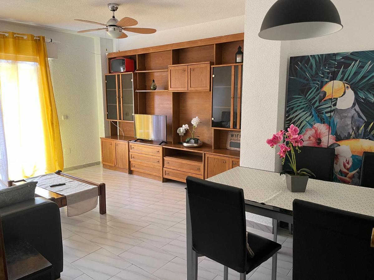 New York Apartment Alcalá de Henares Екстериор снимка