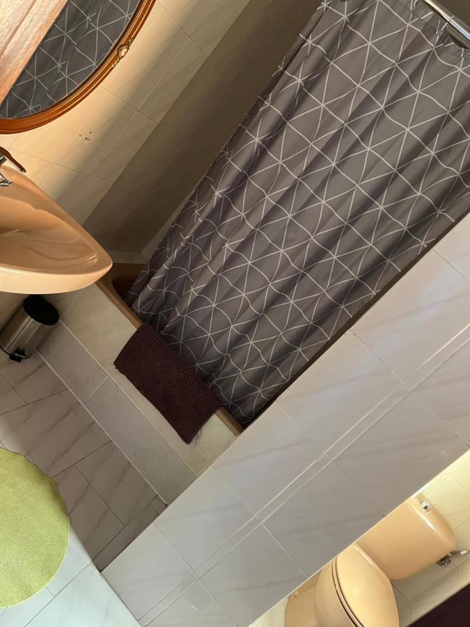 New York Apartment Alcalá de Henares Екстериор снимка